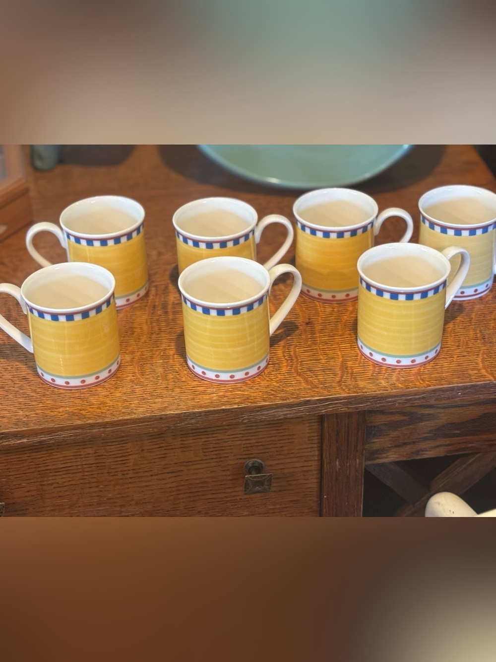 Villeroy & Boch Twist Bea Pattern - Set of 7 Mugs
